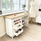 Table pliante pour couture et loisirs créatifs avec étagères et plateaux, roulettes verrouillables, chevilles, verrous magnétiques, bureau multi-fonctions compact, gain de place pour machines à coudre
