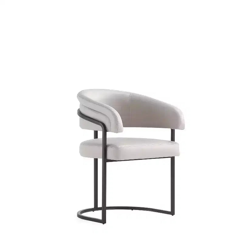 Chaise de salle à manger moderne Manhattan Comfort Augusta en similicuir