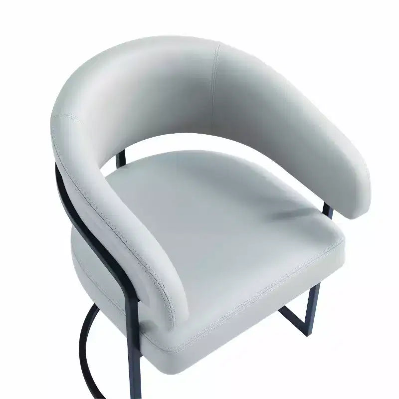 Chaise de salle à manger moderne Manhattan Comfort Augusta en similicuir